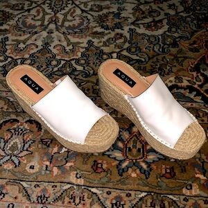 AQUA  slides leather
